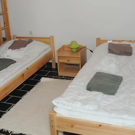 Vincze Vadasz Vendeghaz * Hotto