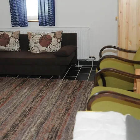 Vincze Vadasz Vendeghaz *