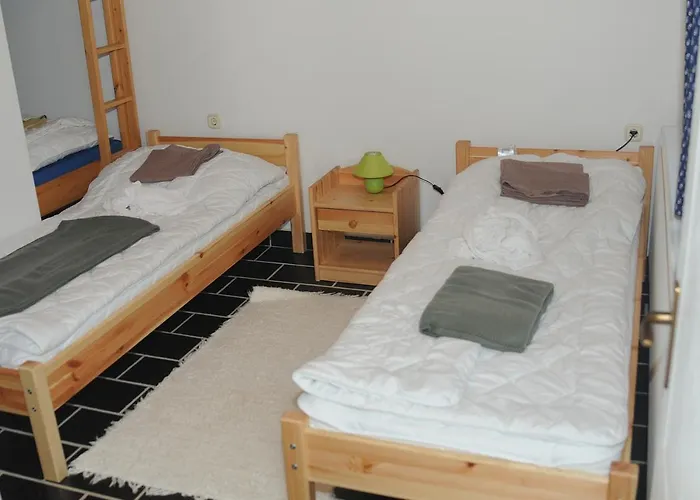 Vincze Vadasz Vendeghaz * Hotto